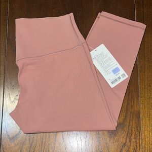 NWT Lululemon Align HR Crop 21”